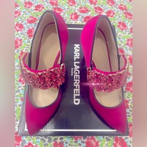 Magenta Satin with Starklinhg Pink Gems